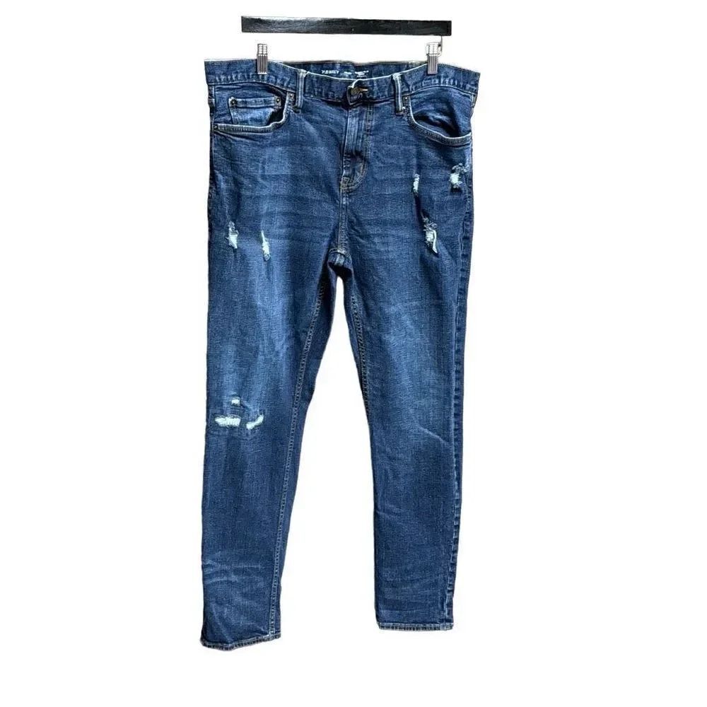 Old Navy Relaxed Slim Taper Distressed Jeans Size 38x32